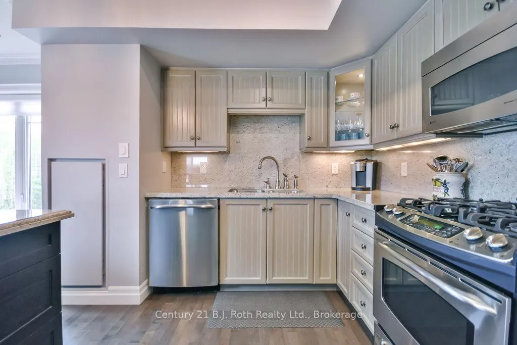 Photo 19 of Unit 507, 110 Steamship Bay Road, Gravenhurst, Muskoka (S) — HOMEH