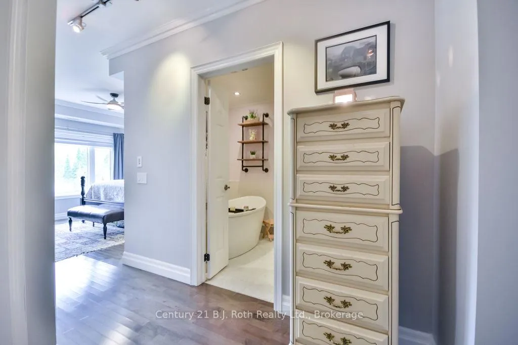Photo 37 of Unit 507, 110 Steamship Bay Road, Gravenhurst, Muskoka (S) — HOMEH