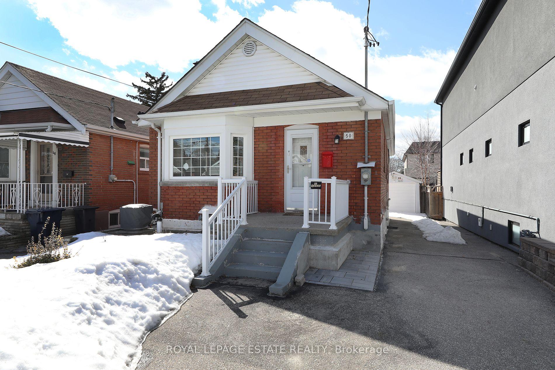 Photo 2 of 50 Binswood Avenue, Toronto, Danforth Village-East York — HOMEH