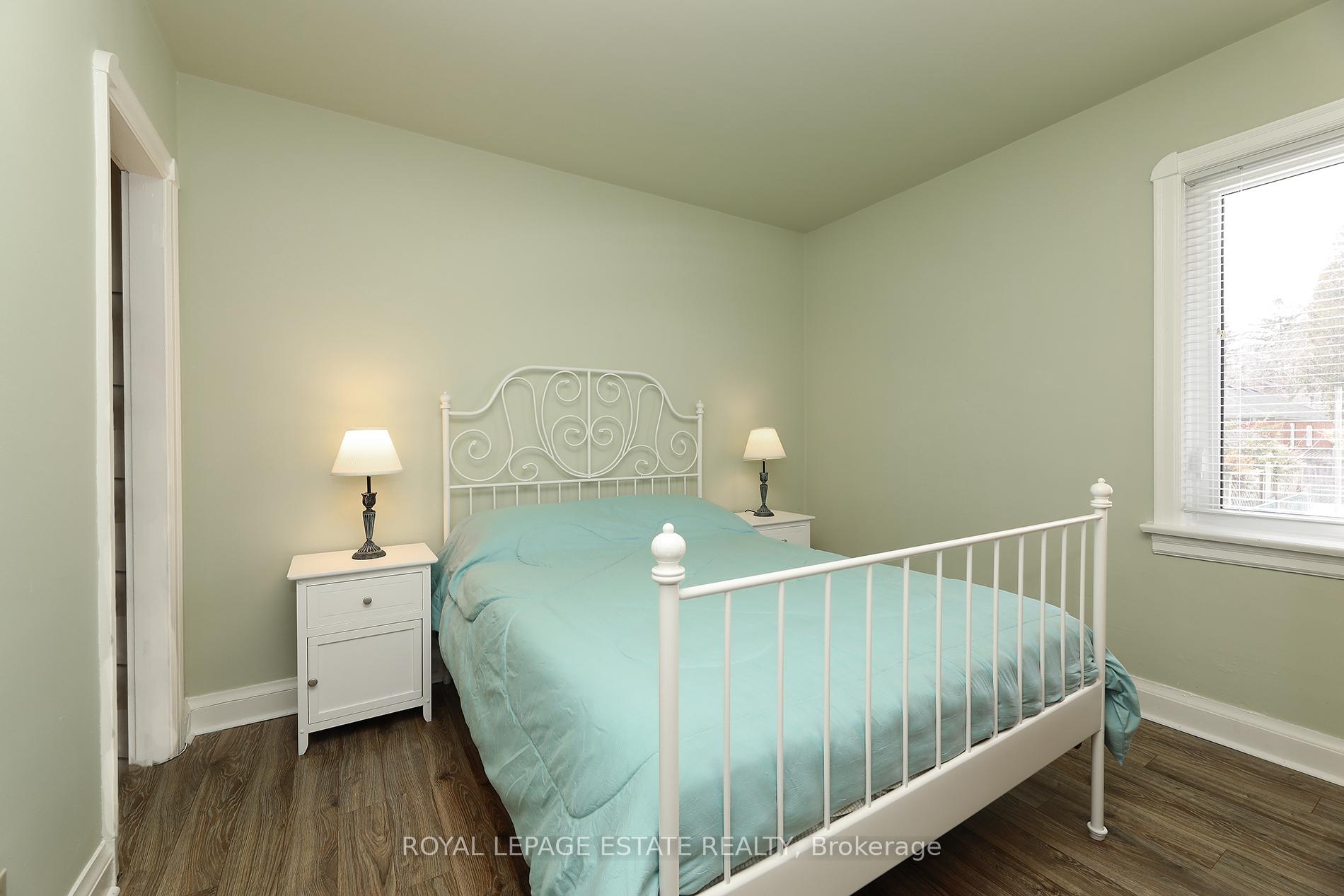 Photo 11 of 50 Binswood Avenue, Toronto, Danforth Village-East York — HOMEH