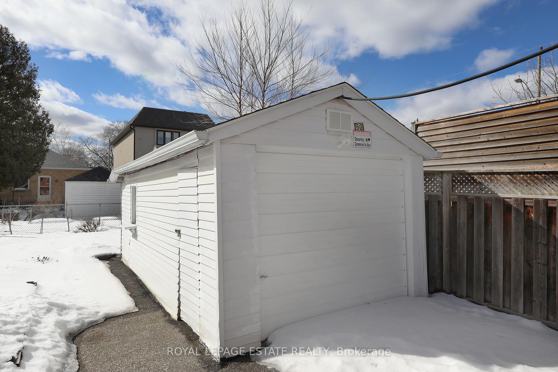 Photo 22 of 50 Binswood Avenue, Toronto, Danforth Village-East York — HOMEH