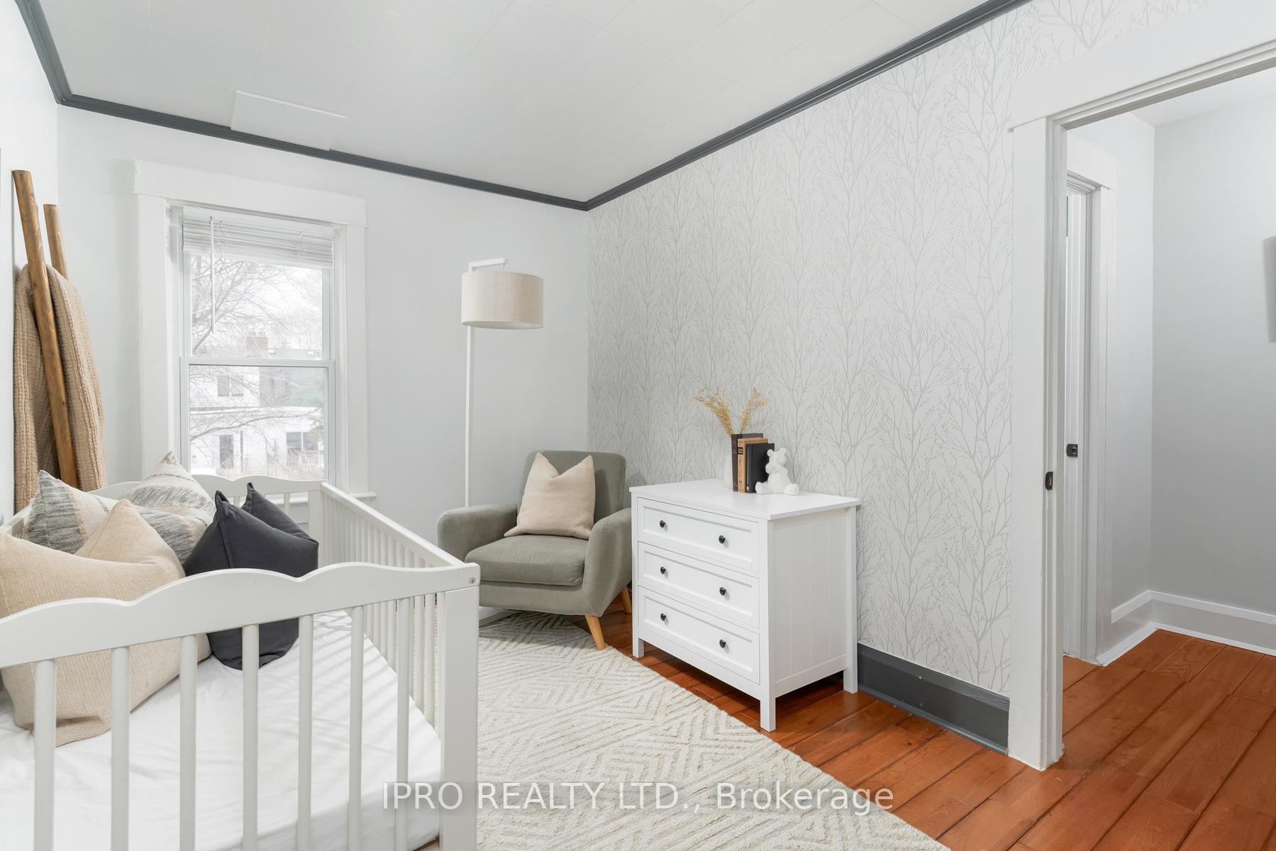 Photo 17 of 336 Cedarvale Avenue, Toronto, Woodbine-Lumsden — HOMEH