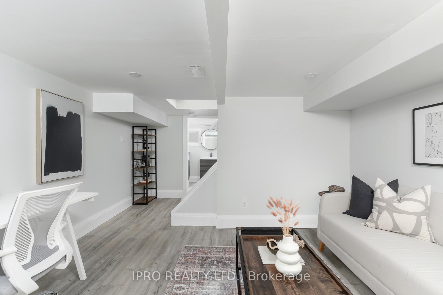Photo 22 of 336 Cedarvale Avenue, Toronto, Woodbine-Lumsden — HOMEH