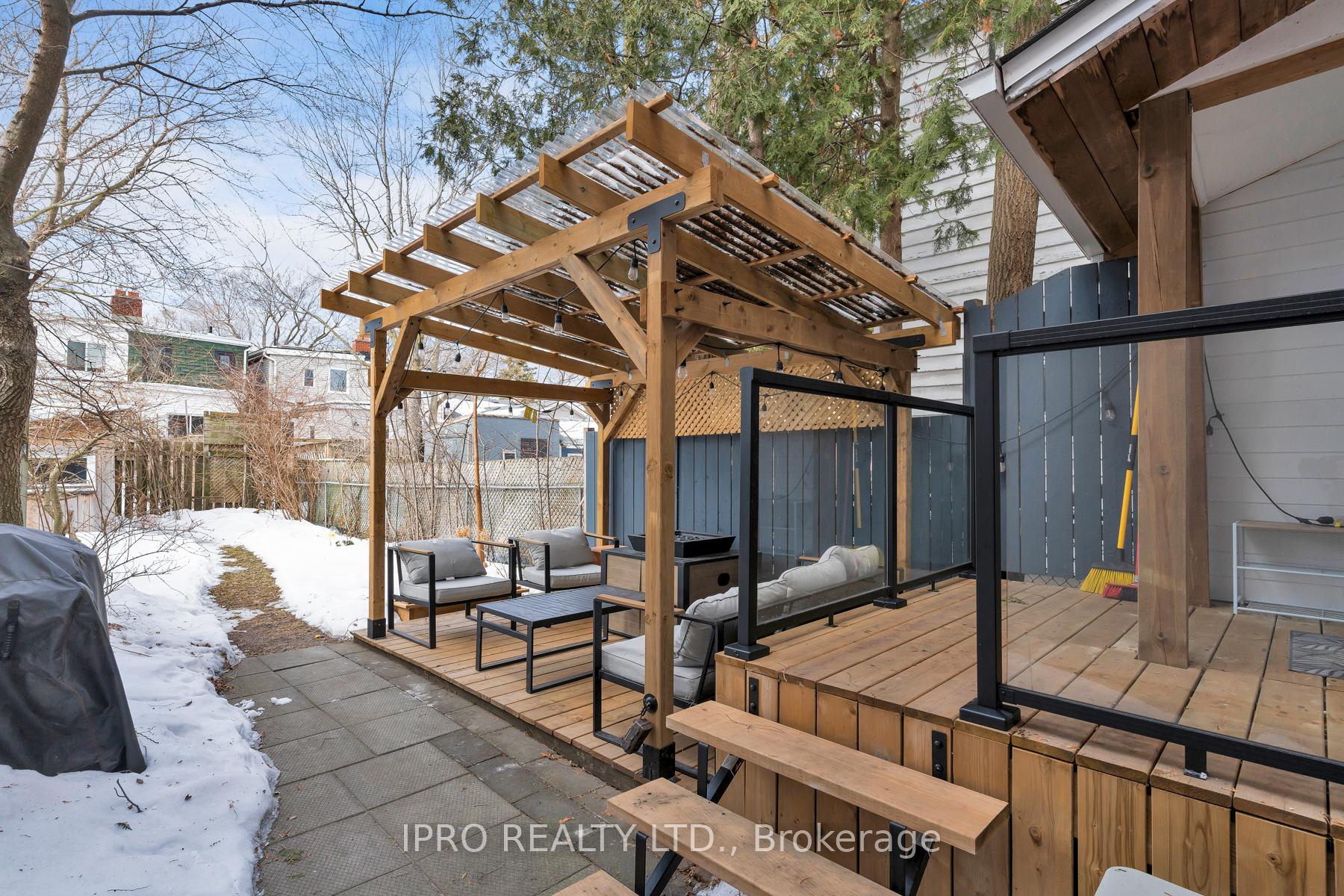 Photo 28 of 336 Cedarvale Avenue, Toronto, Woodbine-Lumsden — HOMEH