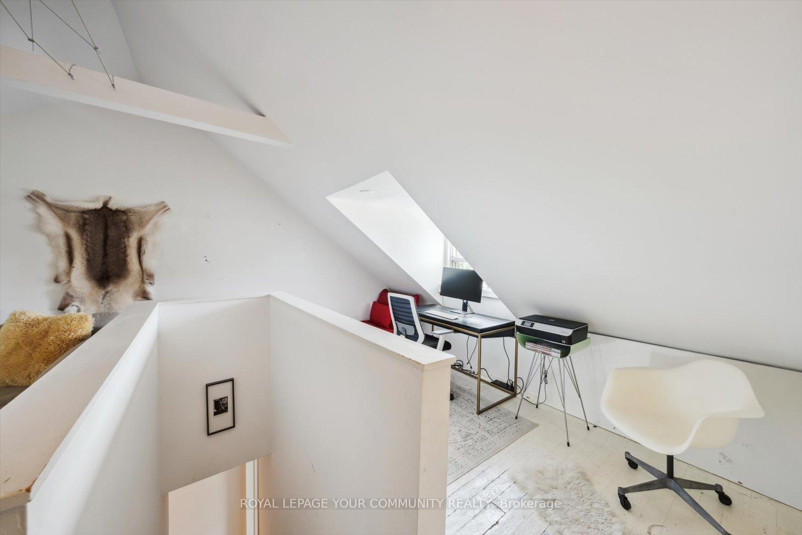 Photo 27 of 722 Adelaide Street W, Toronto, Niagara — HOMEH