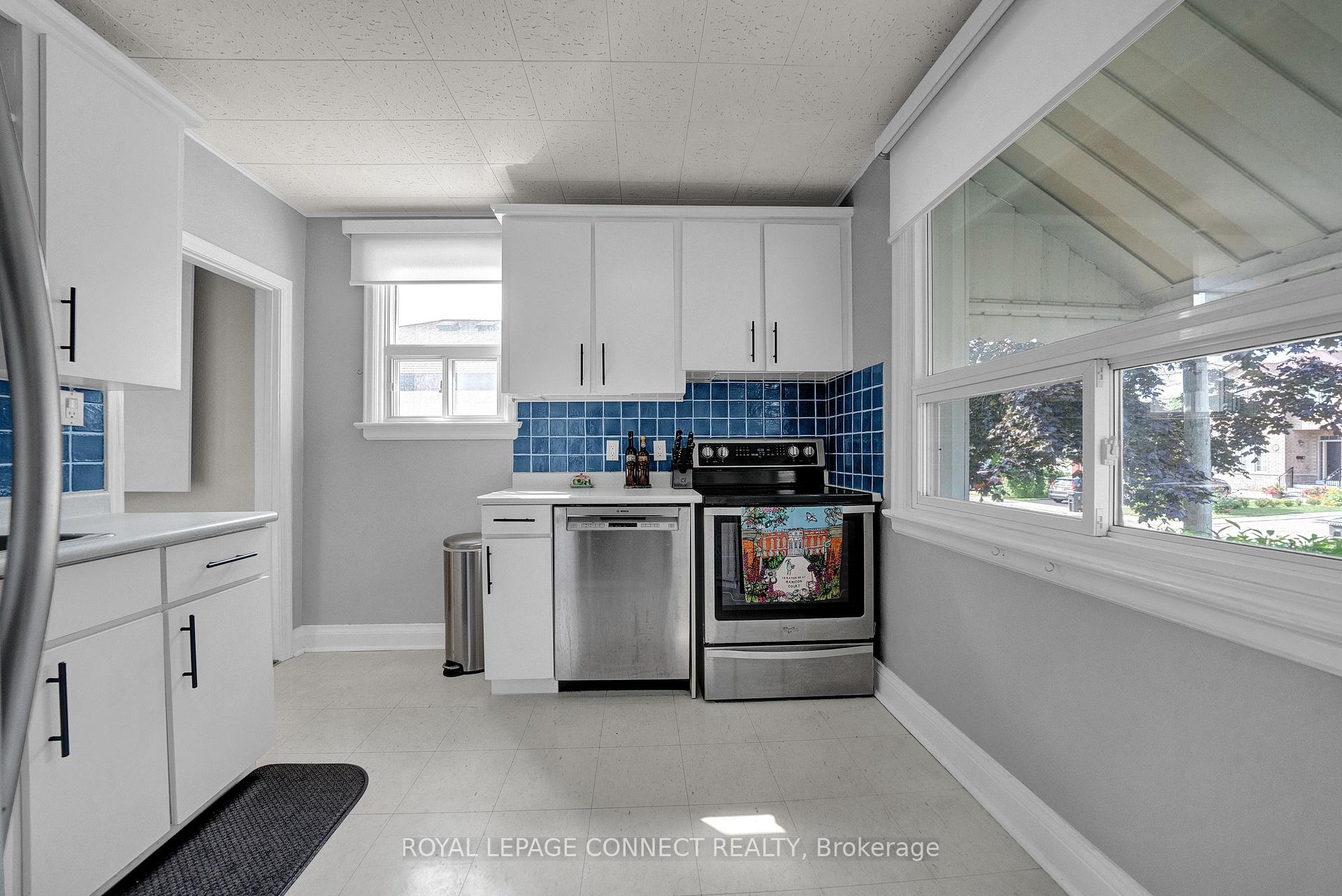 Photo 17 of 91 Lillington Avenue, Scarborough, Birchcliffe-Cliffside — HOMEH
