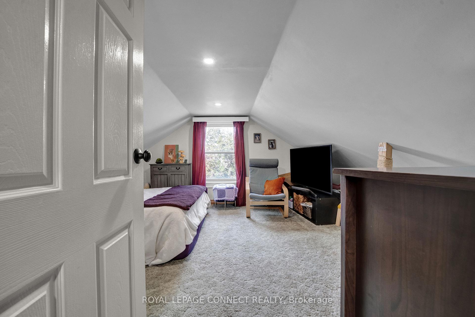 Photo 29 of 91 Lillington Avenue, Scarborough, Birchcliffe-Cliffside — HOMEH