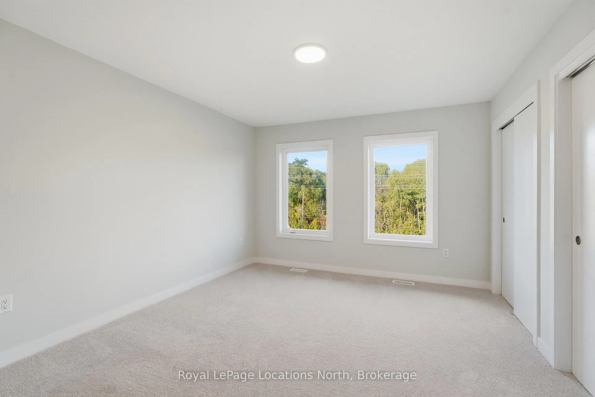 Photo 13 of 42 Winters Crescent, Collingwood — HOMEH