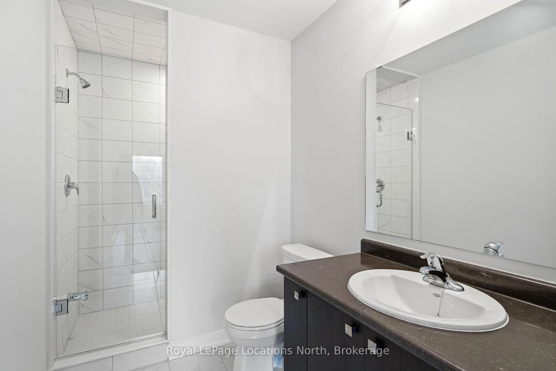 Photo 16 of 42 Winters Crescent, Collingwood — HOMEH