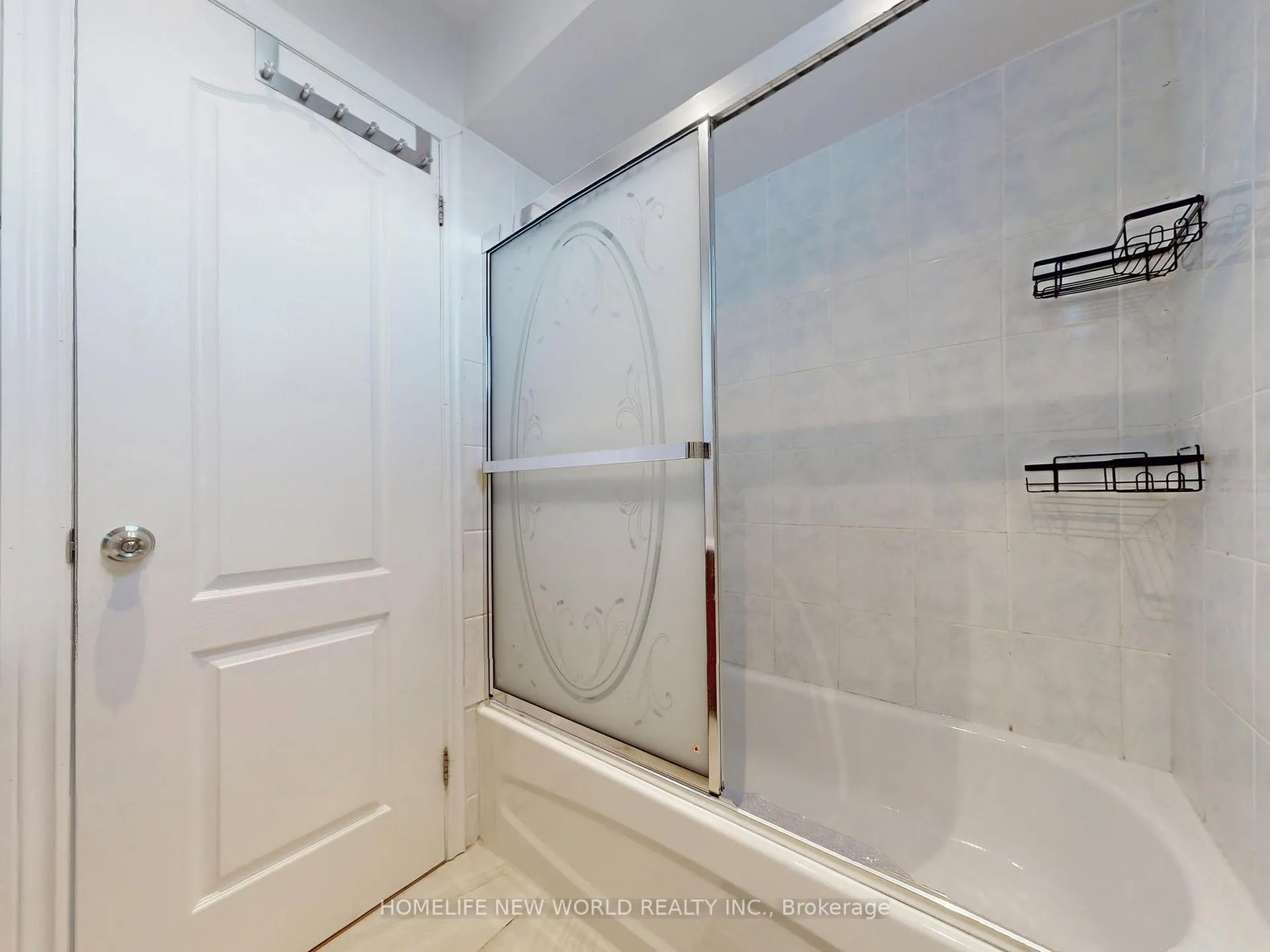 Photo 34 of 257 Cherokee Boulevard, North York, Pleasant View — HOMEH