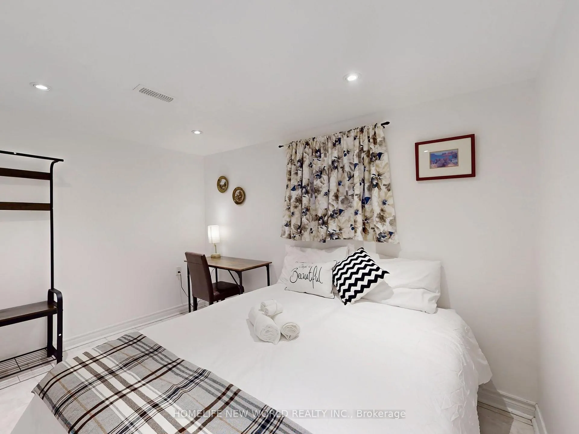 Photo 40 of 257 Cherokee Boulevard, North York, Pleasant View — HOMEH