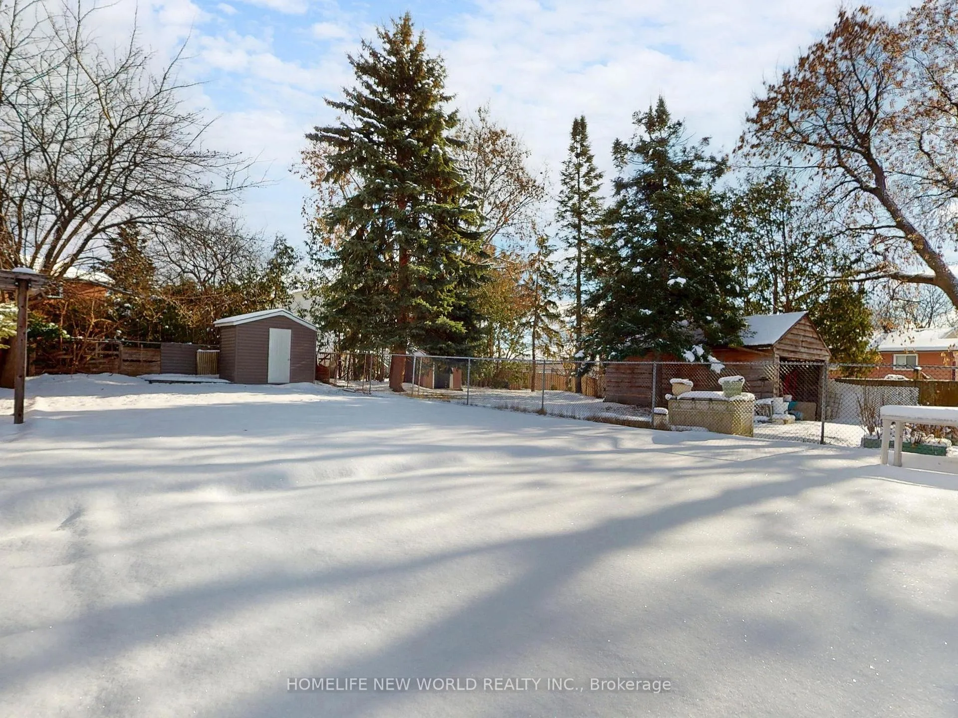 Photo 47 of 257 Cherokee Boulevard, North York, Pleasant View — HOMEH