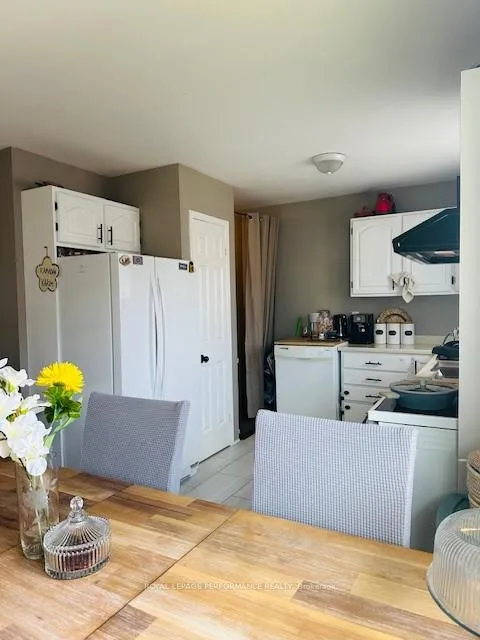 Photo 13 of 395 Thirteenth Street W, Cornwall — HOMEH