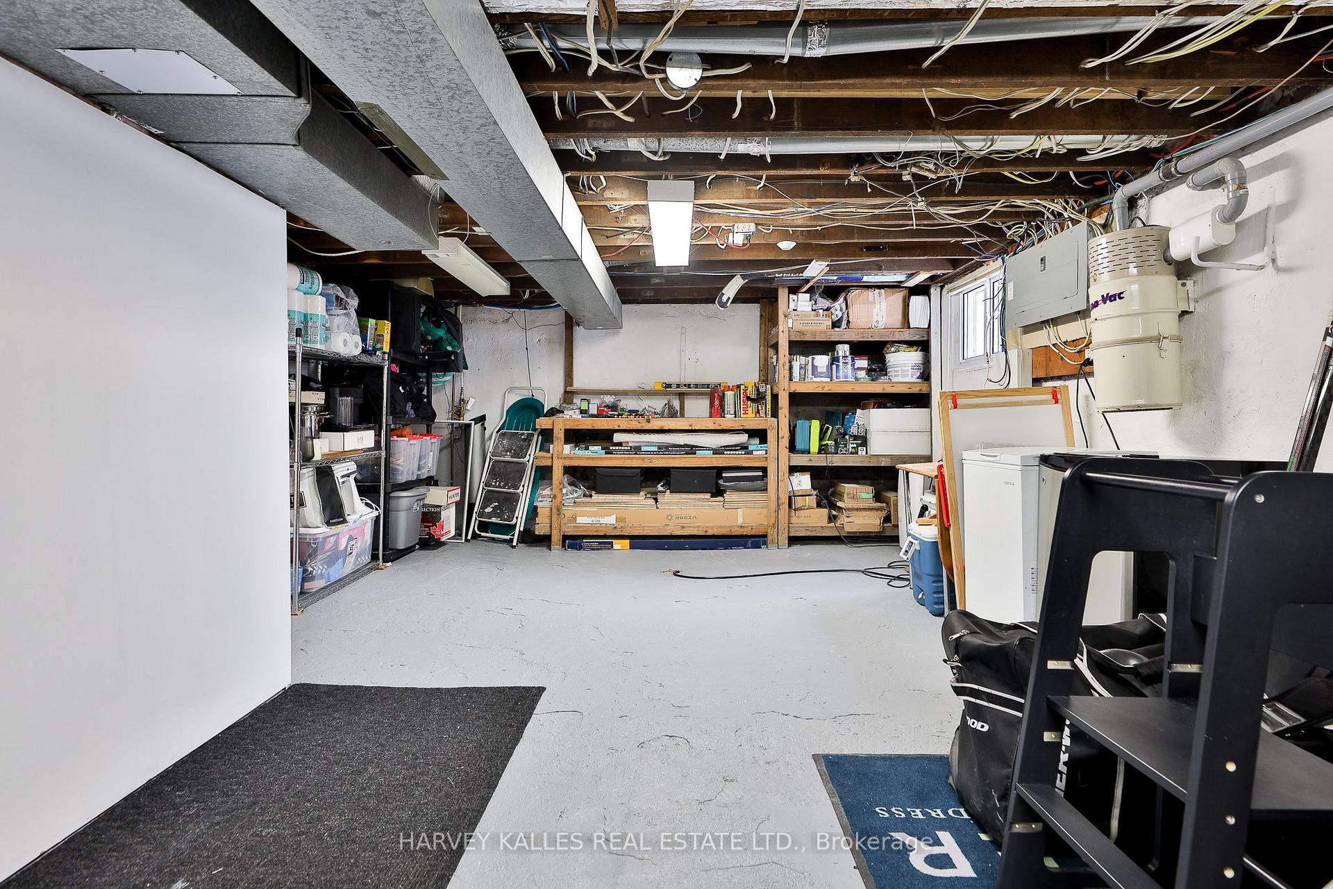 Photo 30 of 20 Crewe Avenue, Toronto, Woodbine-Lumsden — HOMEH