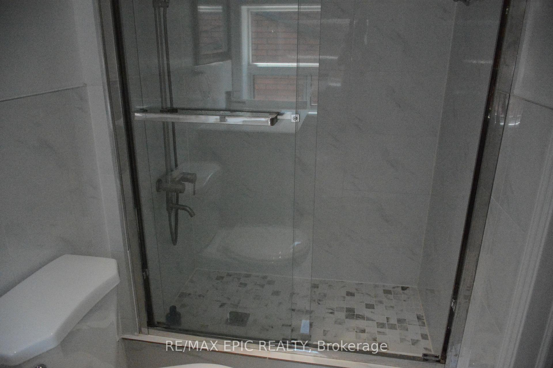 Photo 7 of Unit 2nd floor, 143 Markham Street, Toronto, Trinity-Bellwoods — HOMEH