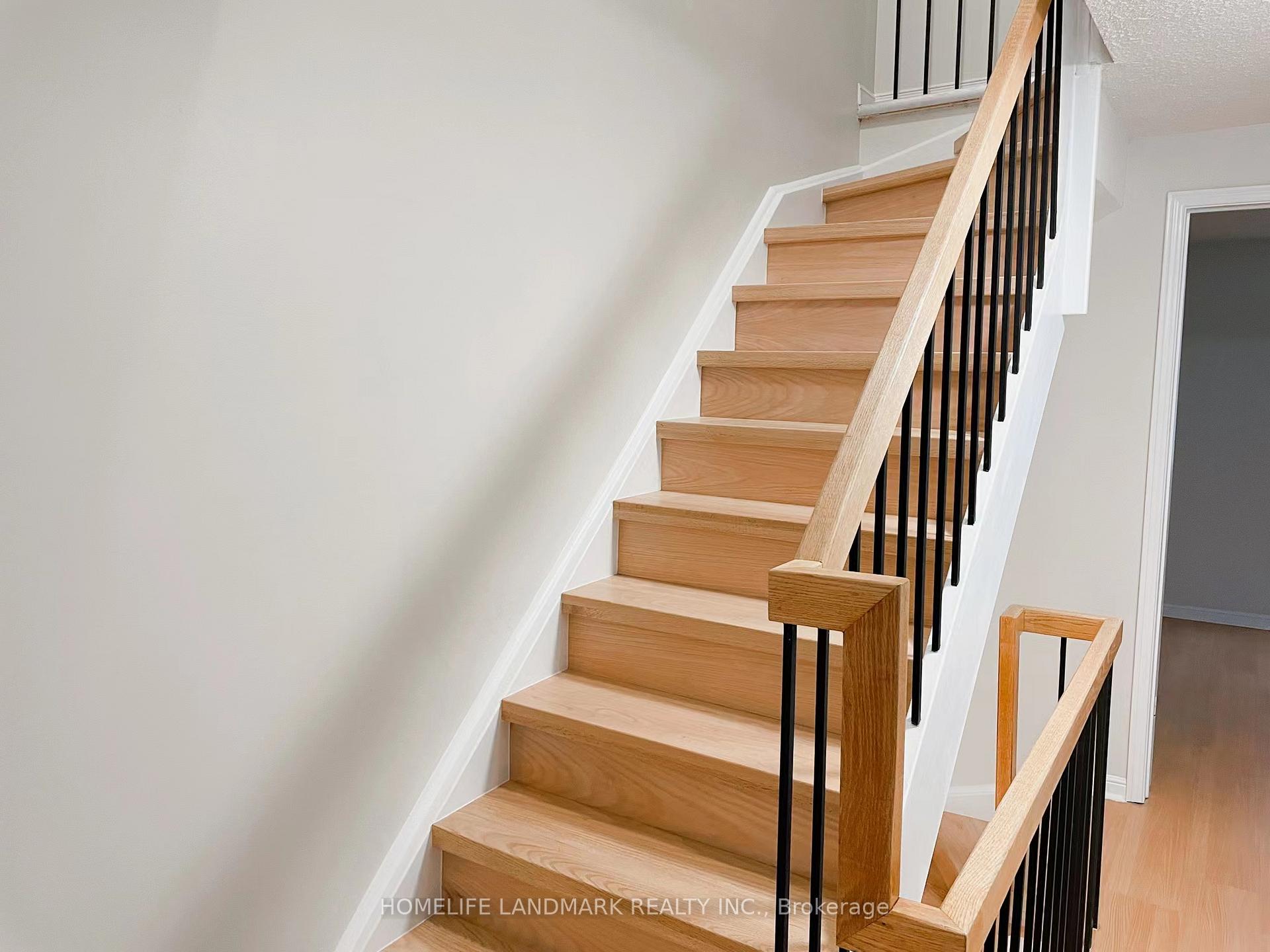 Photo 11 of 11A Lount Street E, Toronto, Greenwood-Coxwell — HOMEH