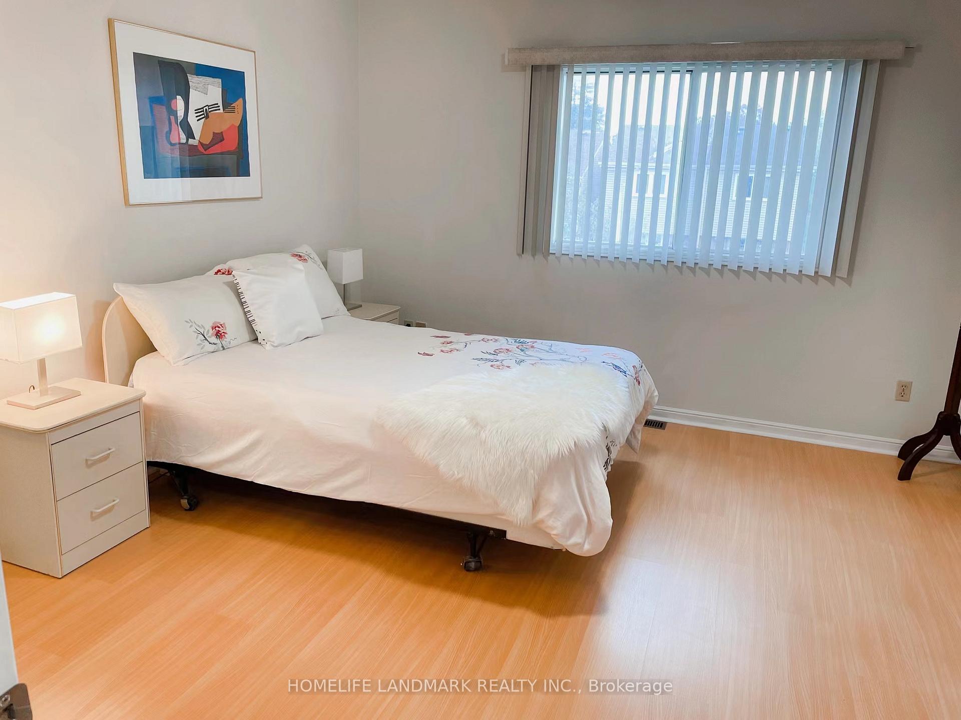 Photo 13 of 11A Lount Street E, Toronto, Greenwood-Coxwell — HOMEH