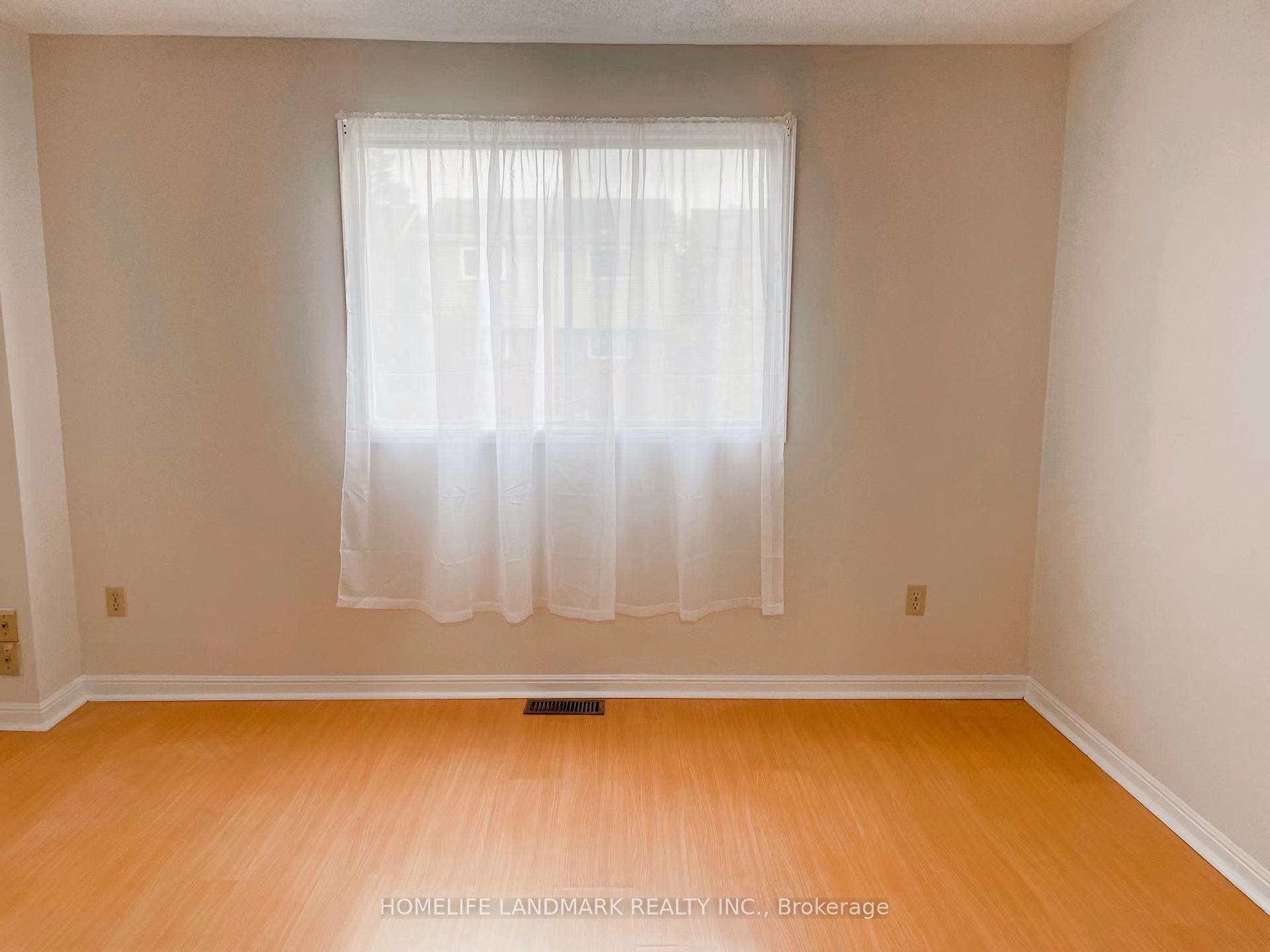 Photo 18 of 11A Lount Street E, Toronto, Greenwood-Coxwell — HOMEH