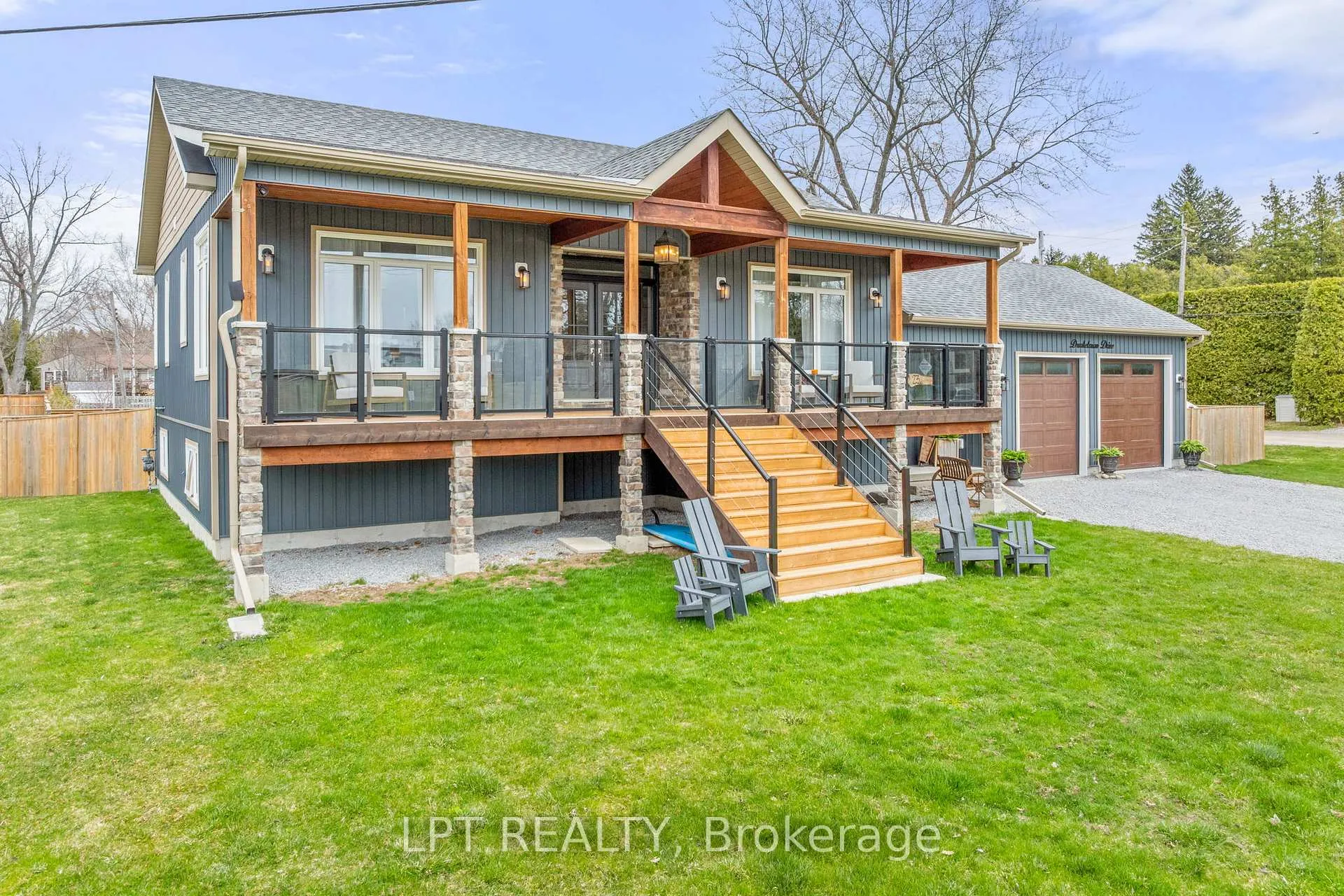 Photo 6 of 23 Dunkelman Drive, Georgina, Keswick North — HOMEH