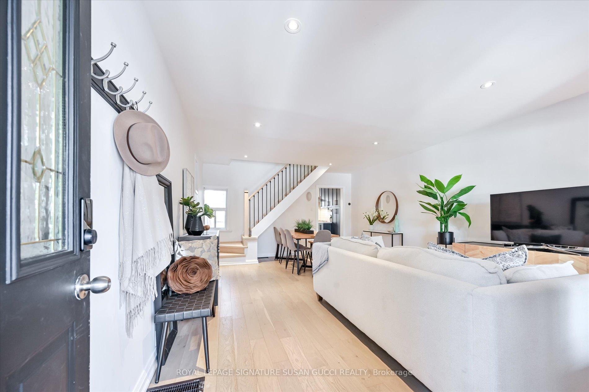 Photo 3 of 21 Rosevear Avenue, Toronto, Crescent Town — HOMEH