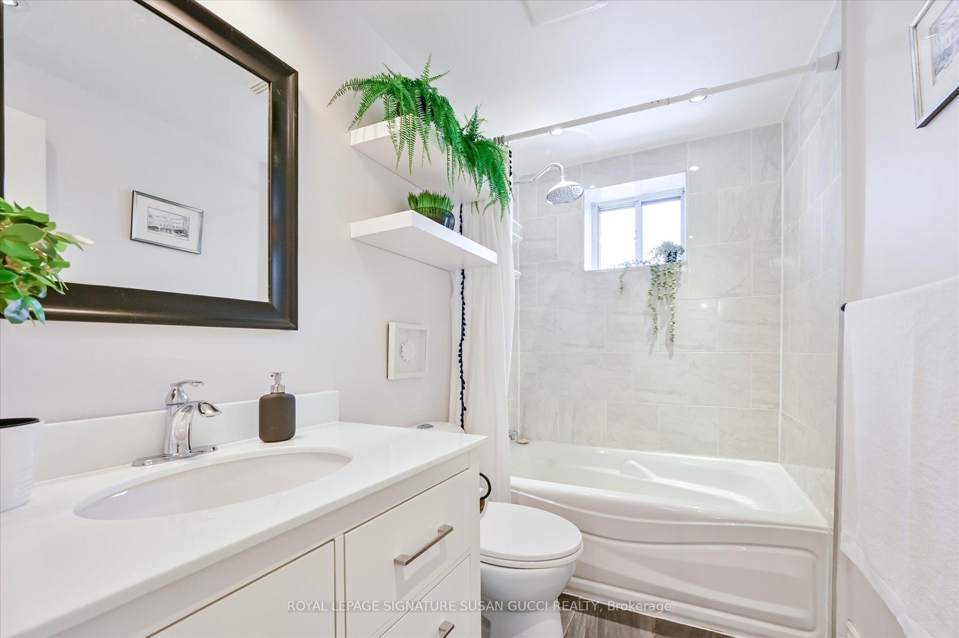 Photo 18 of 21 Rosevear Avenue, Toronto, Crescent Town — HOMEH