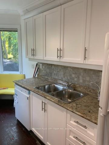 Photo 12 of Unit 2, 1745 Bathurst Street, Toronto, Forest Hill South — HOMEH