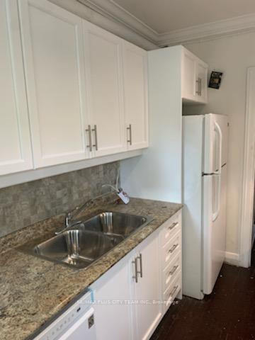 Photo 16 of Unit 2, 1745 Bathurst Street, Toronto, Forest Hill South — HOMEH