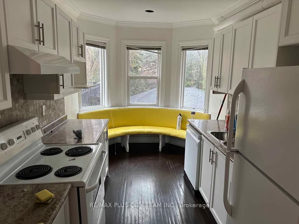 Photo 25 of Unit 2, 1745 Bathurst Street, Toronto, Forest Hill South — HOMEH