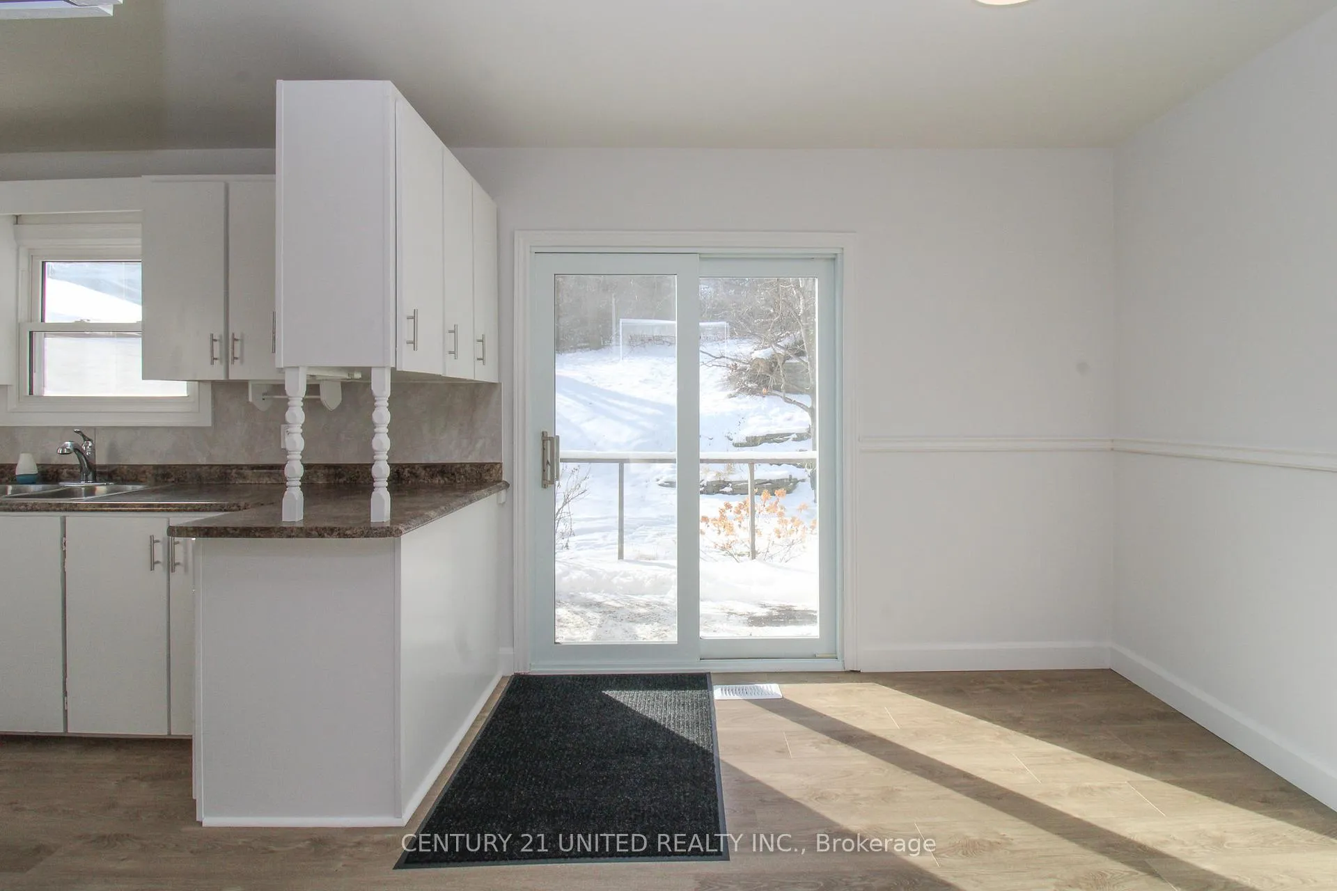 Photo 12 of 611 Ashburnham Drive, Peterborough, Ashburnham Ward 4 — HOMEH