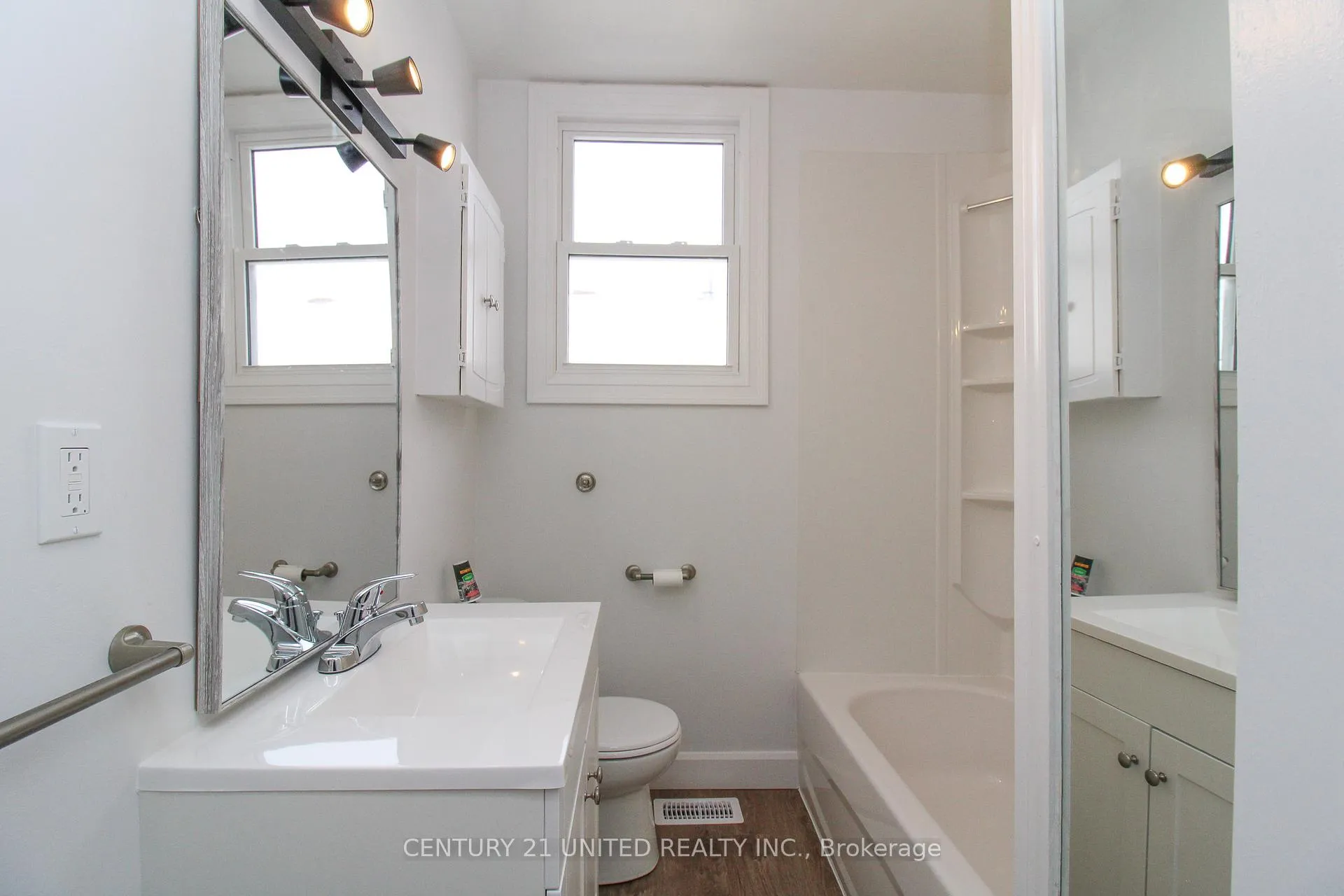 Photo 26 of 611 Ashburnham Drive, Peterborough, Ashburnham Ward 4 — HOMEH