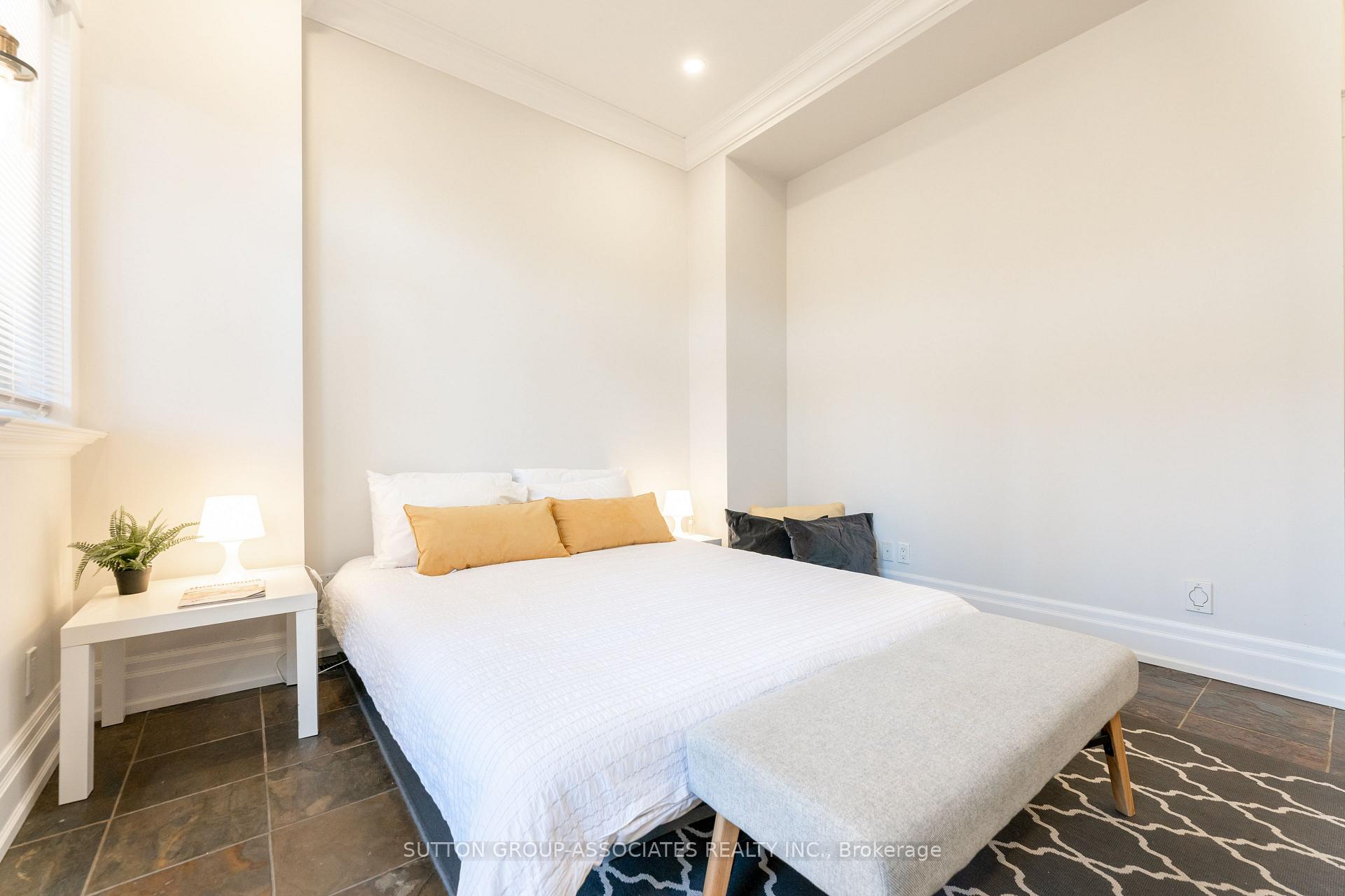 Photo 36 of Unit Main, 672 Huron Street, Toronto, The Annex — HOMEH