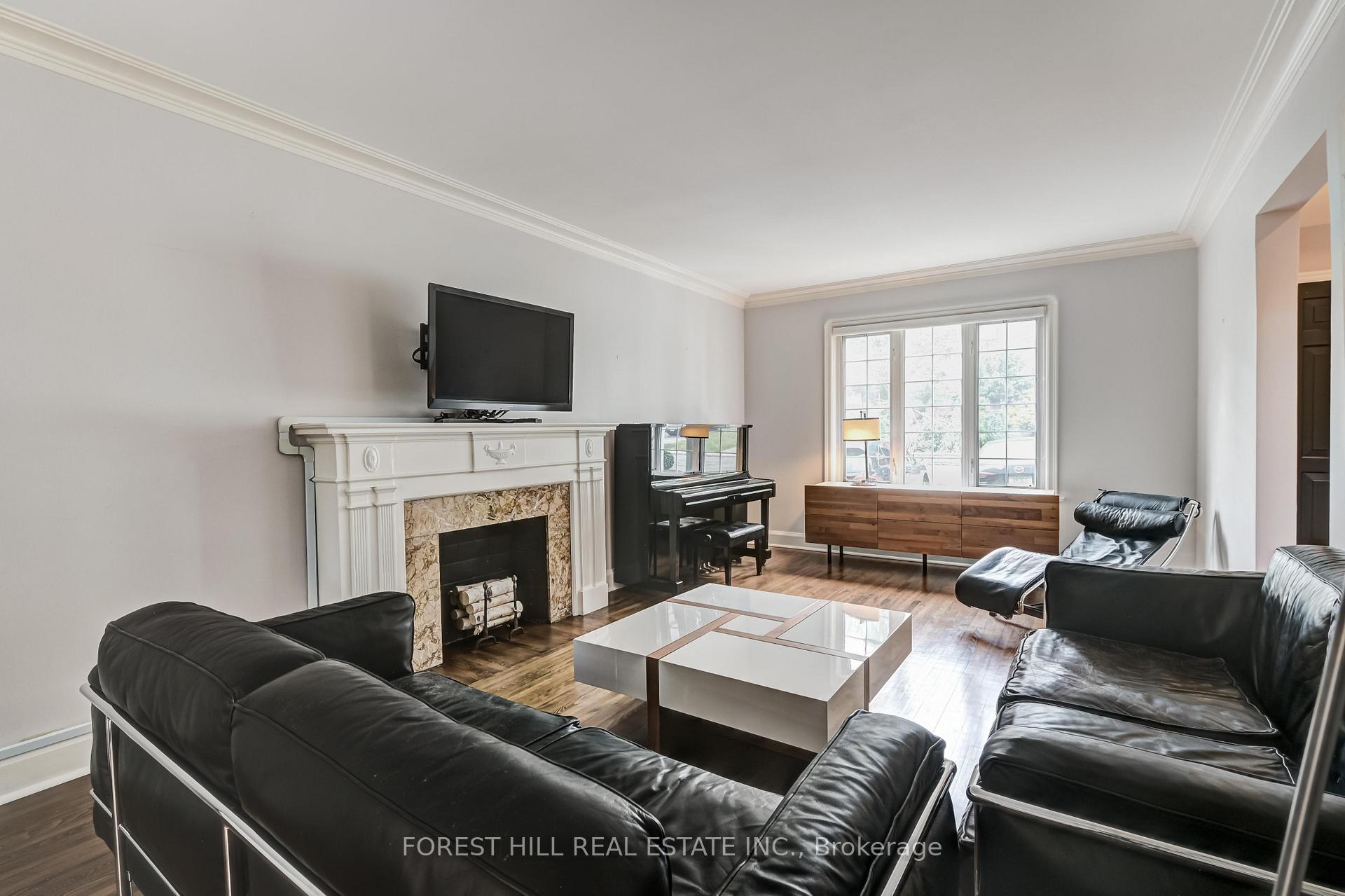 Photo 6 of 112 Dewbourne Avenue, Toronto, Humewood-Cedarvale — HOMEH