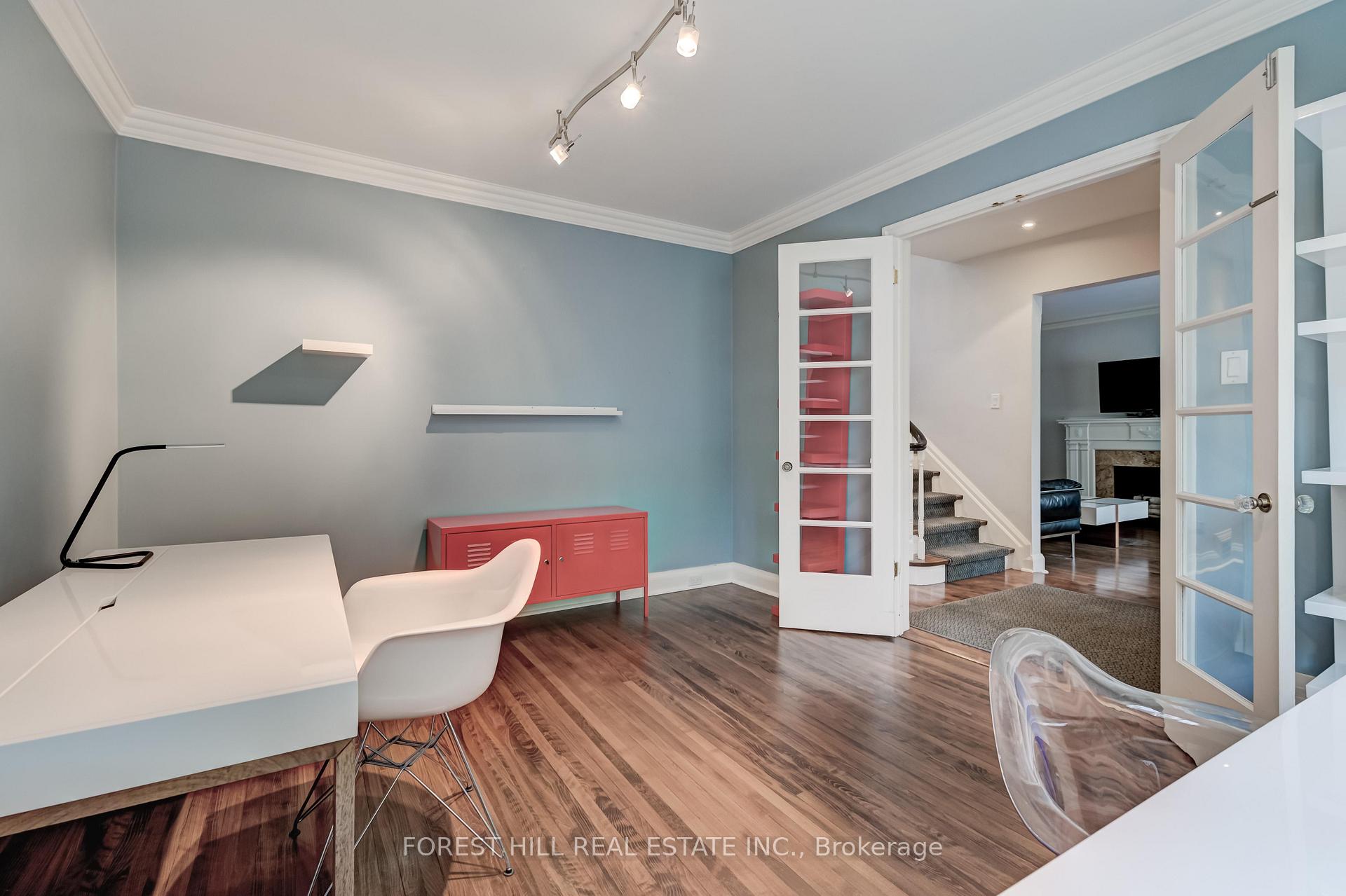 Photo 14 of 112 Dewbourne Avenue, Toronto, Humewood-Cedarvale — HOMEH
