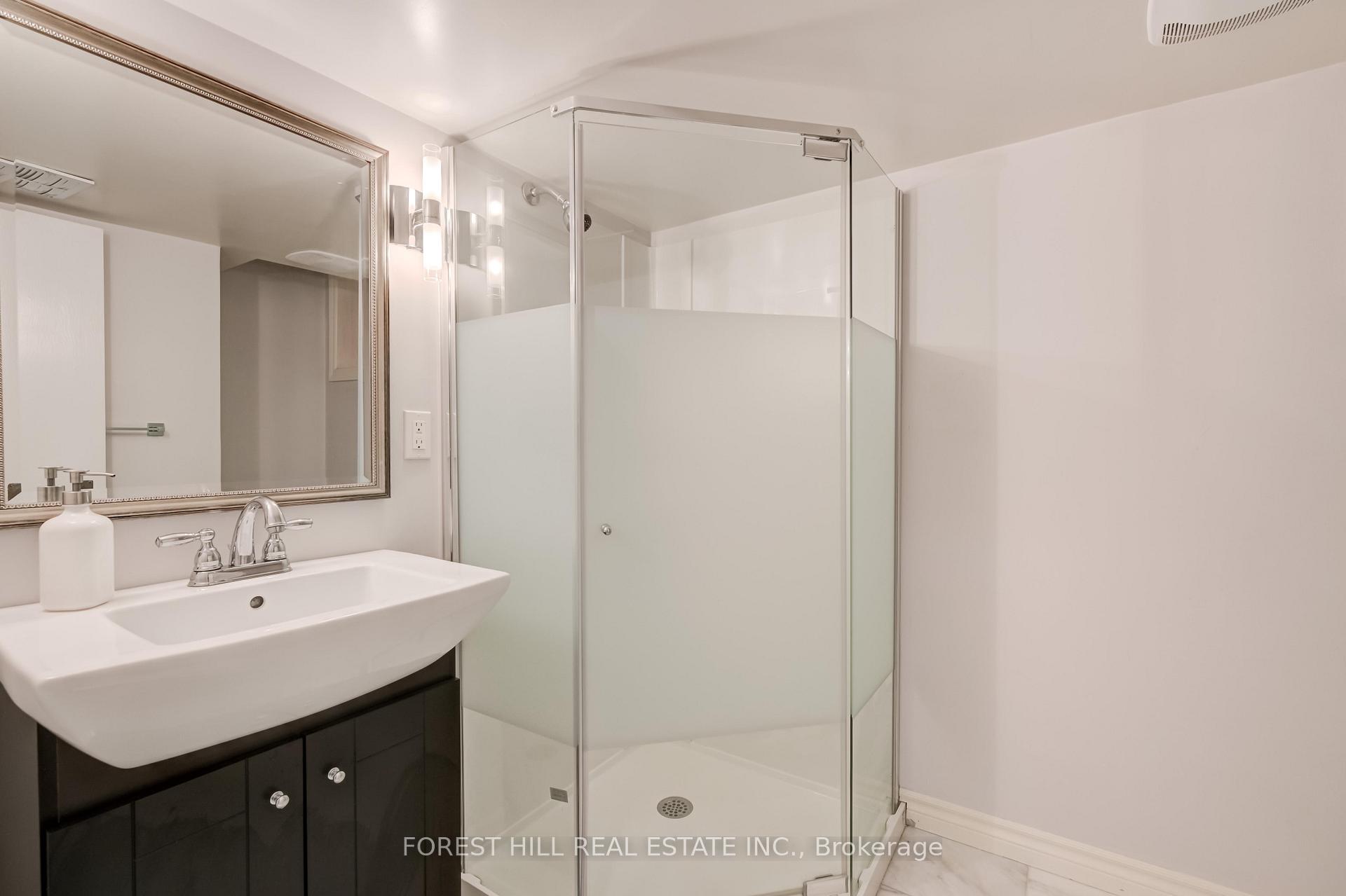 Photo 25 of 112 Dewbourne Avenue, Toronto, Humewood-Cedarvale — HOMEH