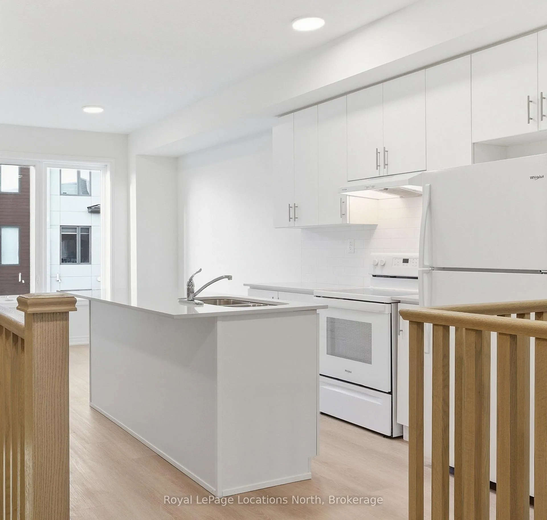 Photo 8 of 78 Winters Crescent, Collingwood — HOMEH