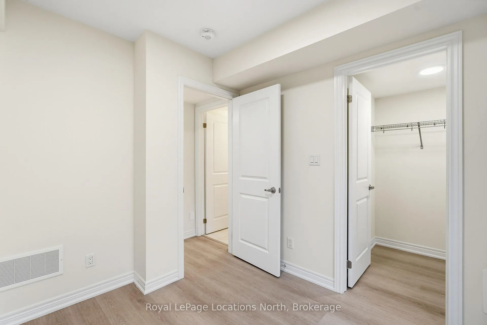 Photo 17 of 78 Winters Crescent, Collingwood — HOMEH