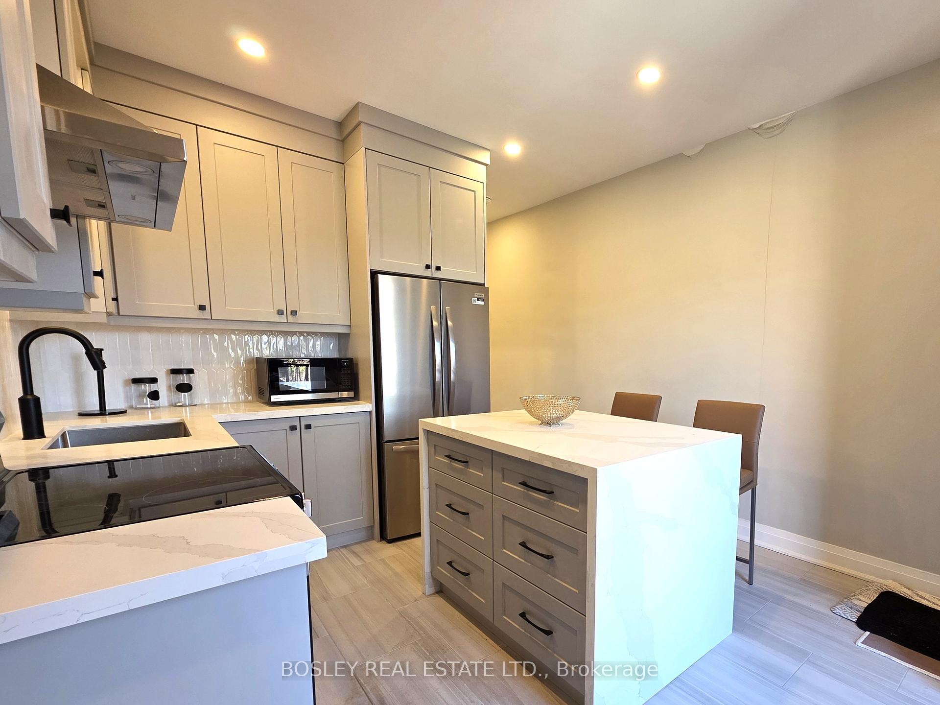 Photo 5 of 1132 Queen Street W, Toronto, Little Portugal — HOMEH
