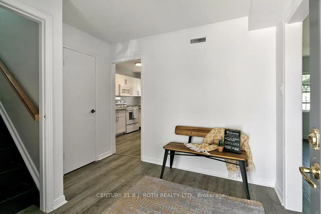 Photo 3 of Unit #1, 53 Collins Street, Collingwood — HOMEH