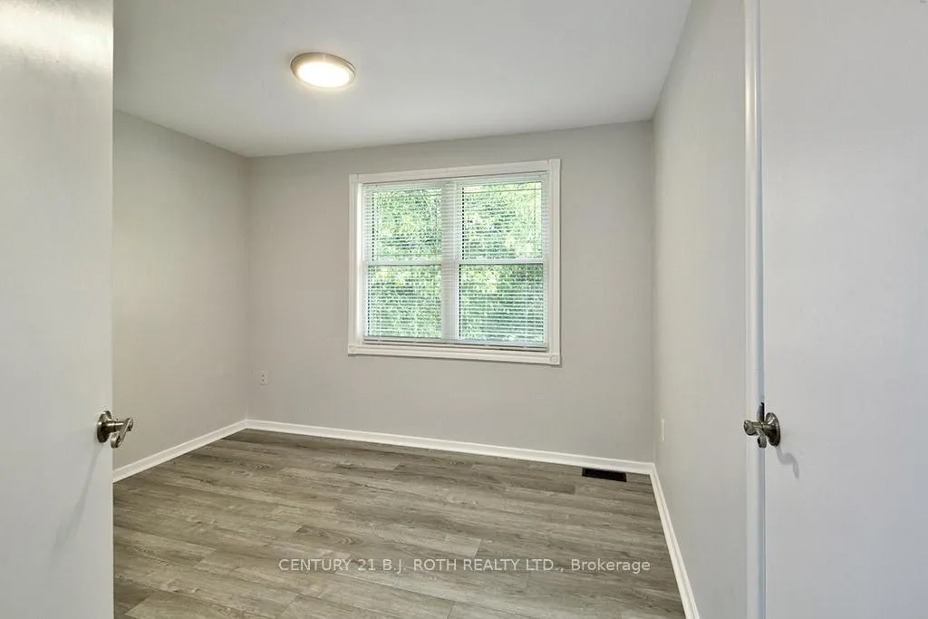 Photo 10 of Unit #1, 53 Collins Street, Collingwood — HOMEH