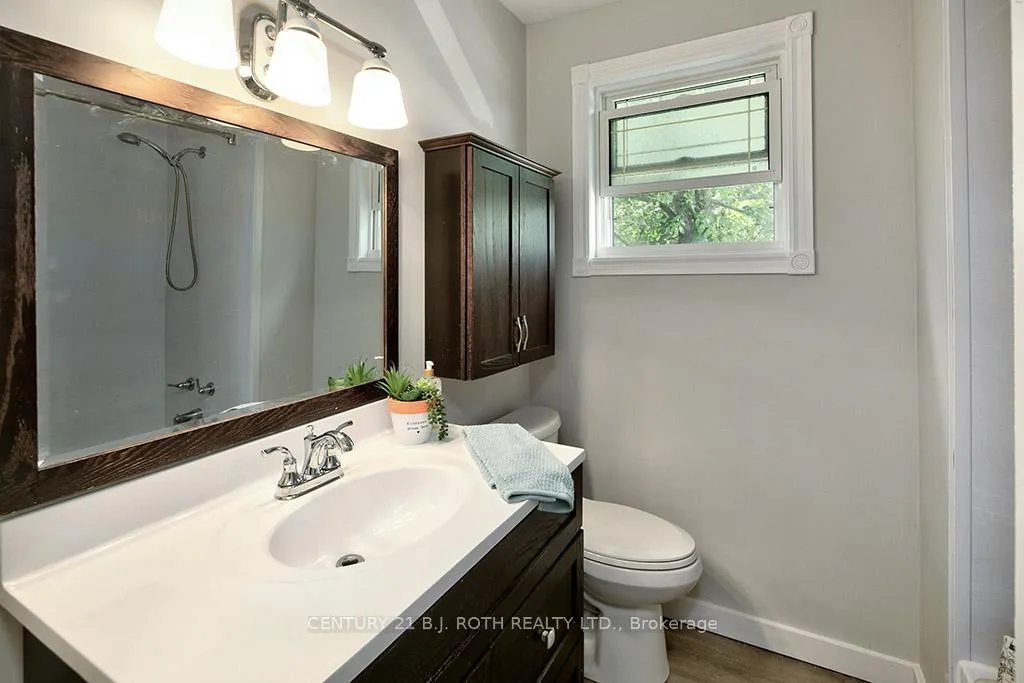Photo 13 of Unit #1, 53 Collins Street, Collingwood — HOMEH
