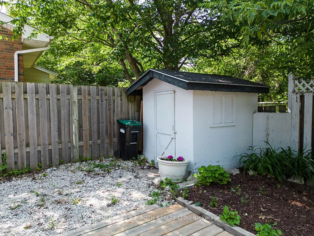 Photo 18 of Unit #1, 53 Collins Street, Collingwood — HOMEH