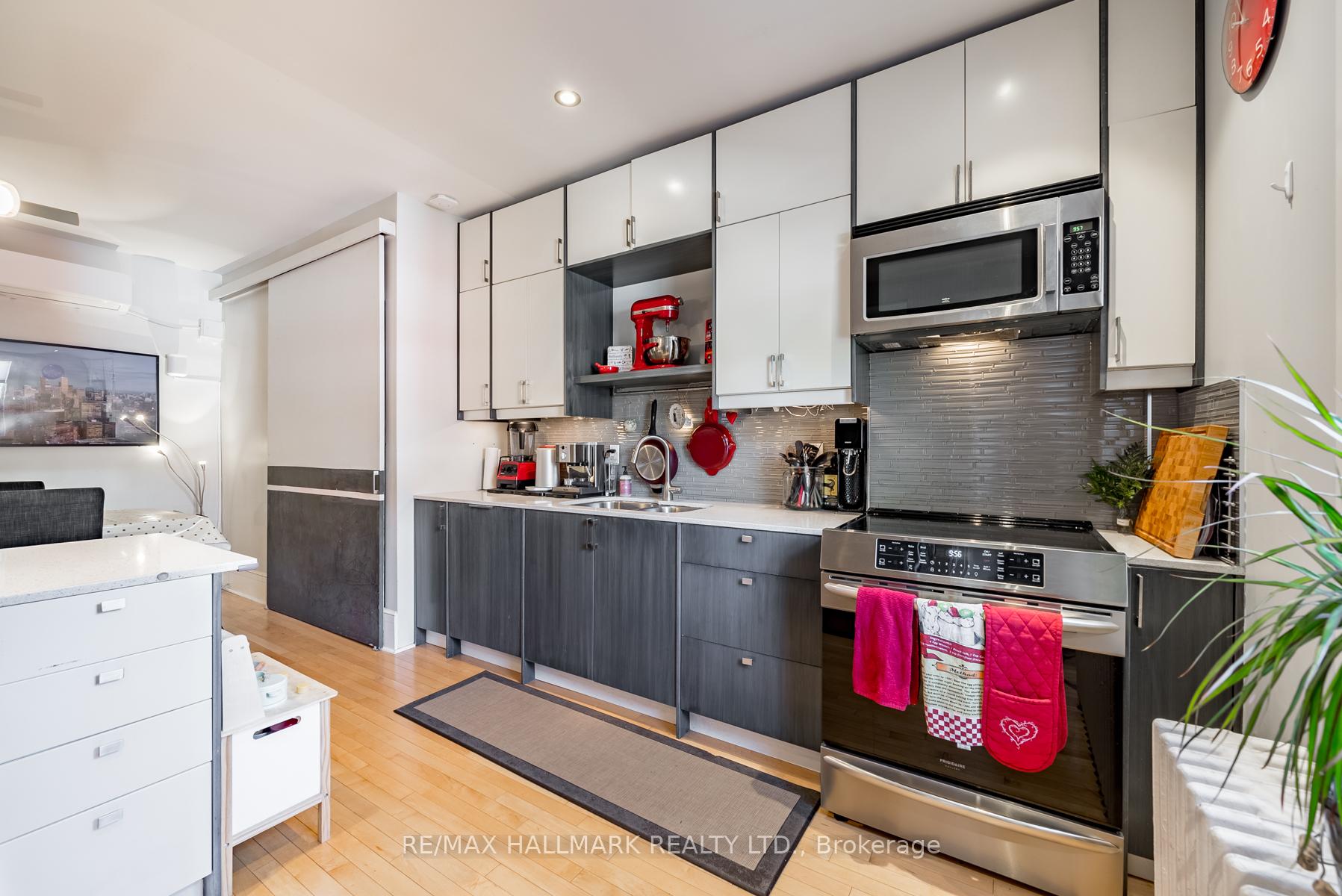 Photo 11 of 136 Monarch Park Avenue, Toronto, Danforth — HOMEH