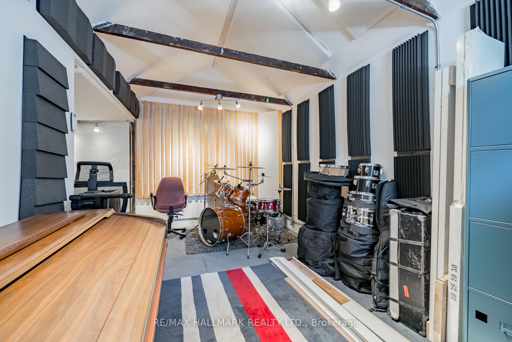 Photo 36 of 136 Monarch Park Avenue, Toronto, Danforth — HOMEH
