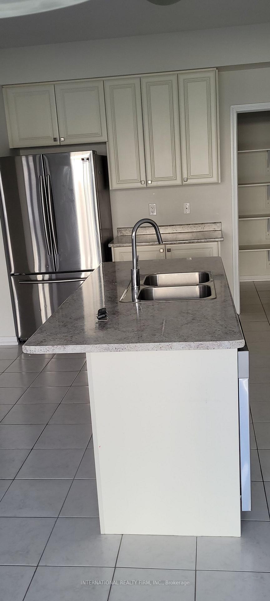 Photo 6 of 24 Doreen Drive, Thorold, Hurricane/Merrittville — HOMEH