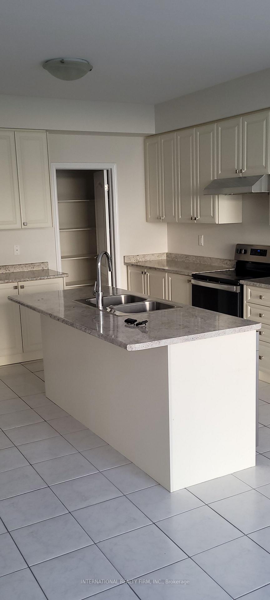 Photo 7 of 24 Doreen Drive, Thorold, Hurricane/Merrittville — HOMEH