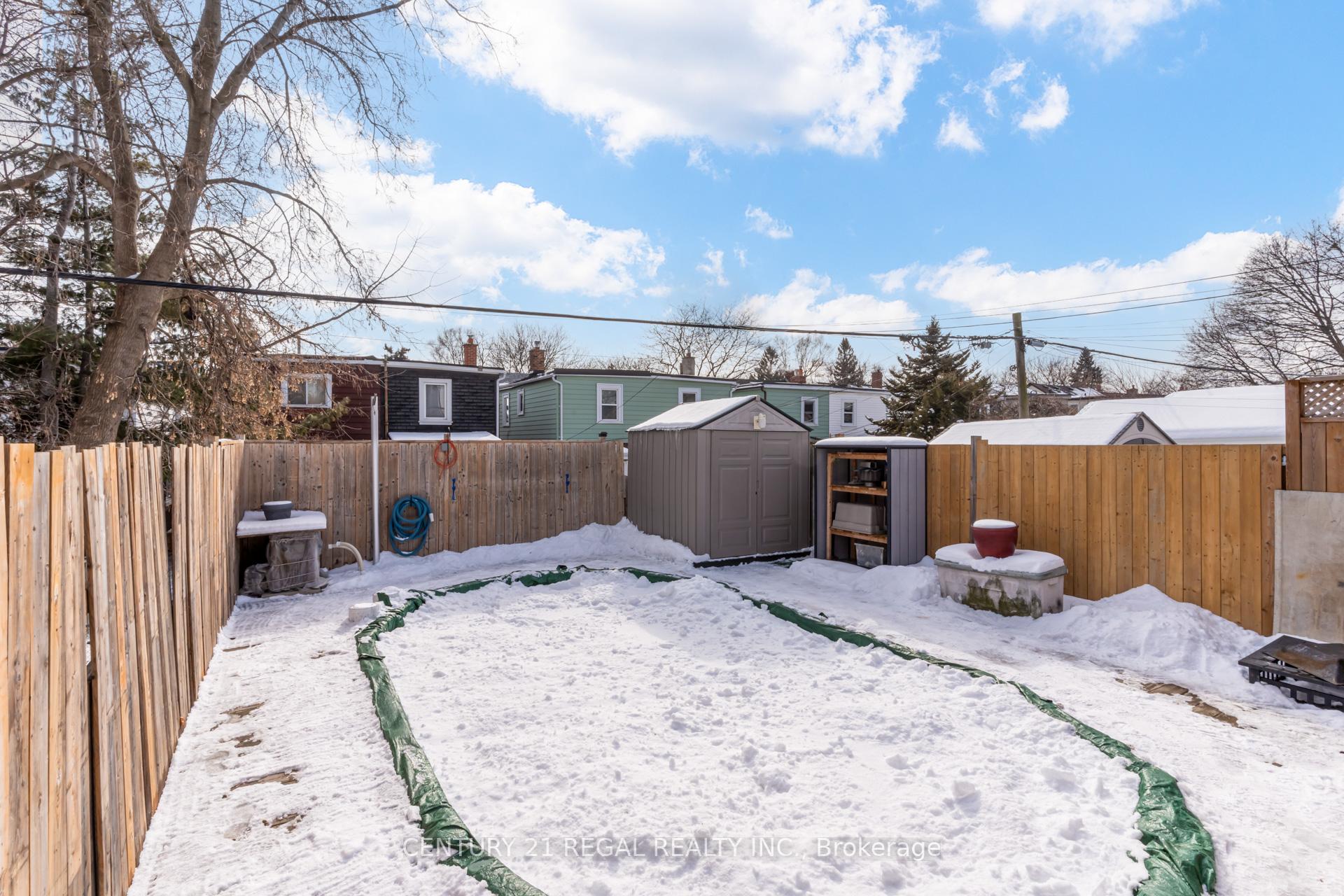 Photo 39 of 527 Sammon Avenue, Toronto, Danforth Village-East York — HOMEH