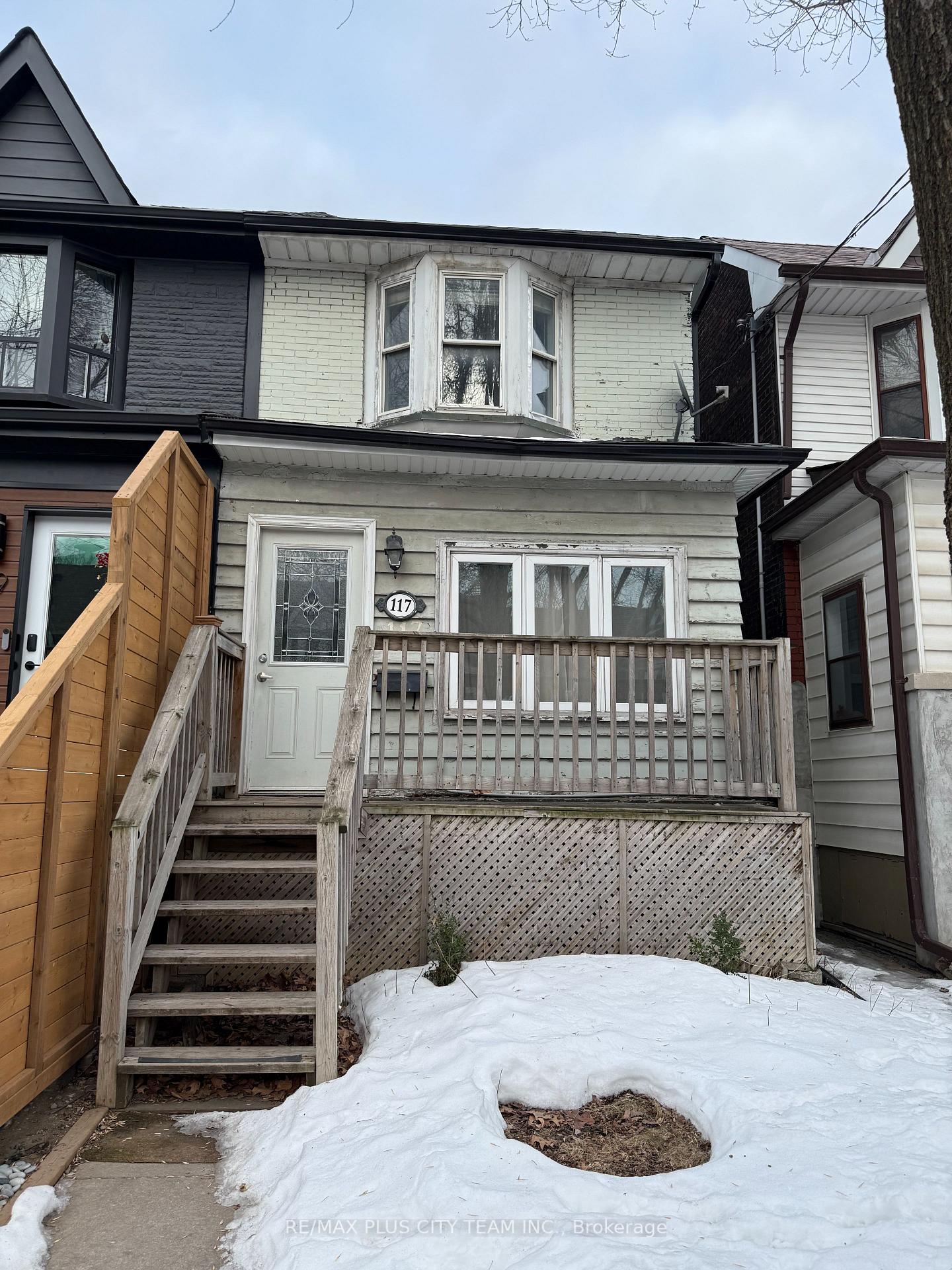 Photo 1 of Unit upper, 117 Heward Avenue, Toronto, South Riverdale — HOMEH