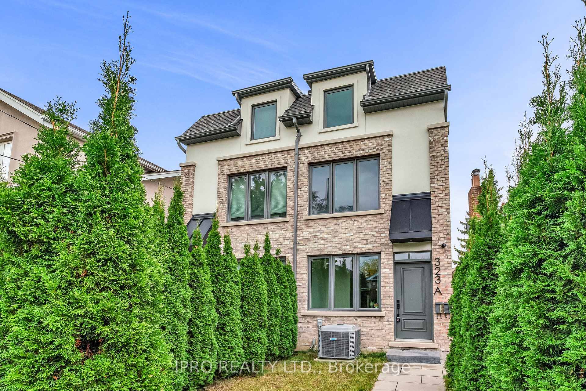 Photo 2 of 323 Mortimer Avenue, Toronto, Danforth Village-East York — HOMEH