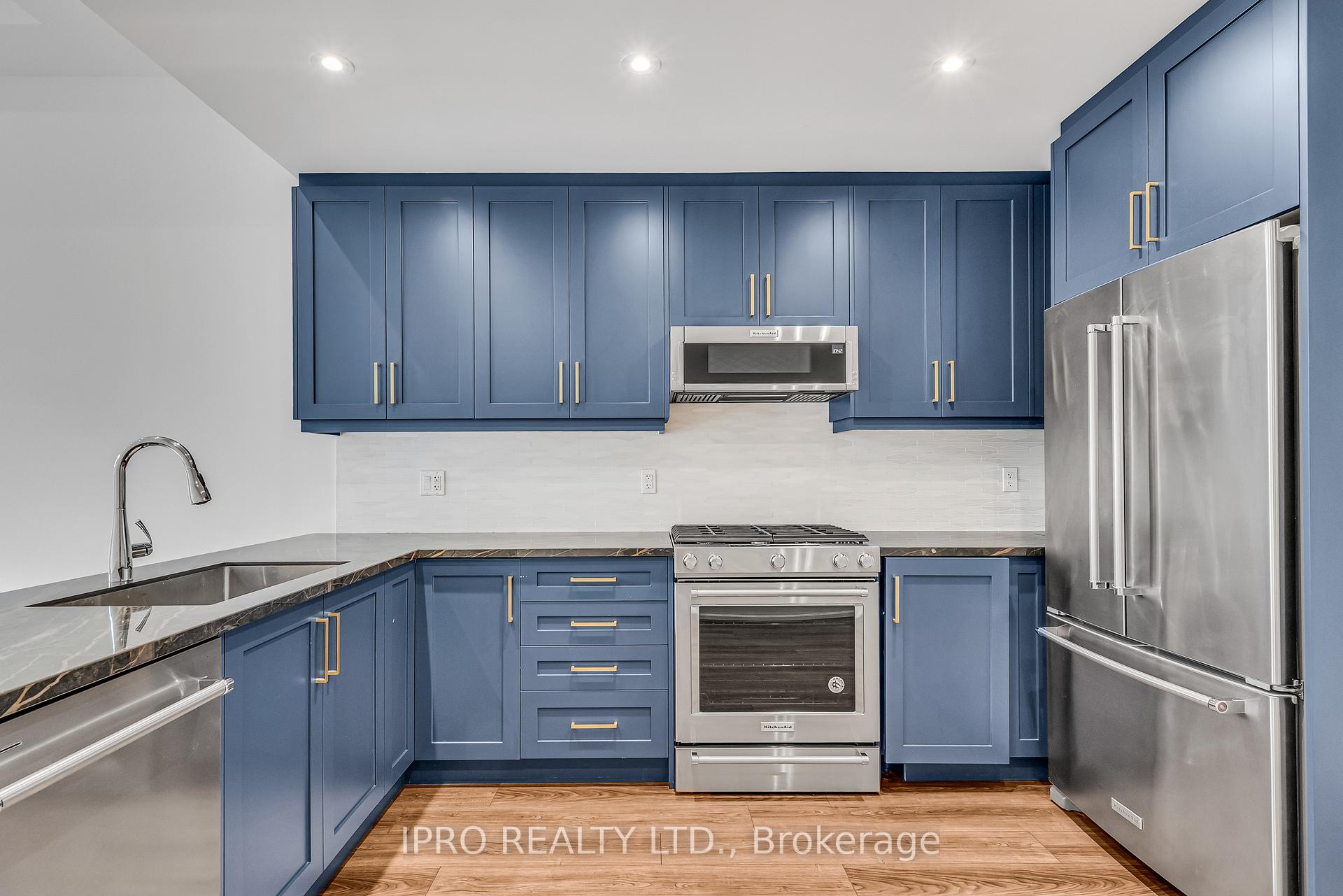 Photo 10 of 323 Mortimer Avenue, Toronto, Danforth Village-East York — HOMEH