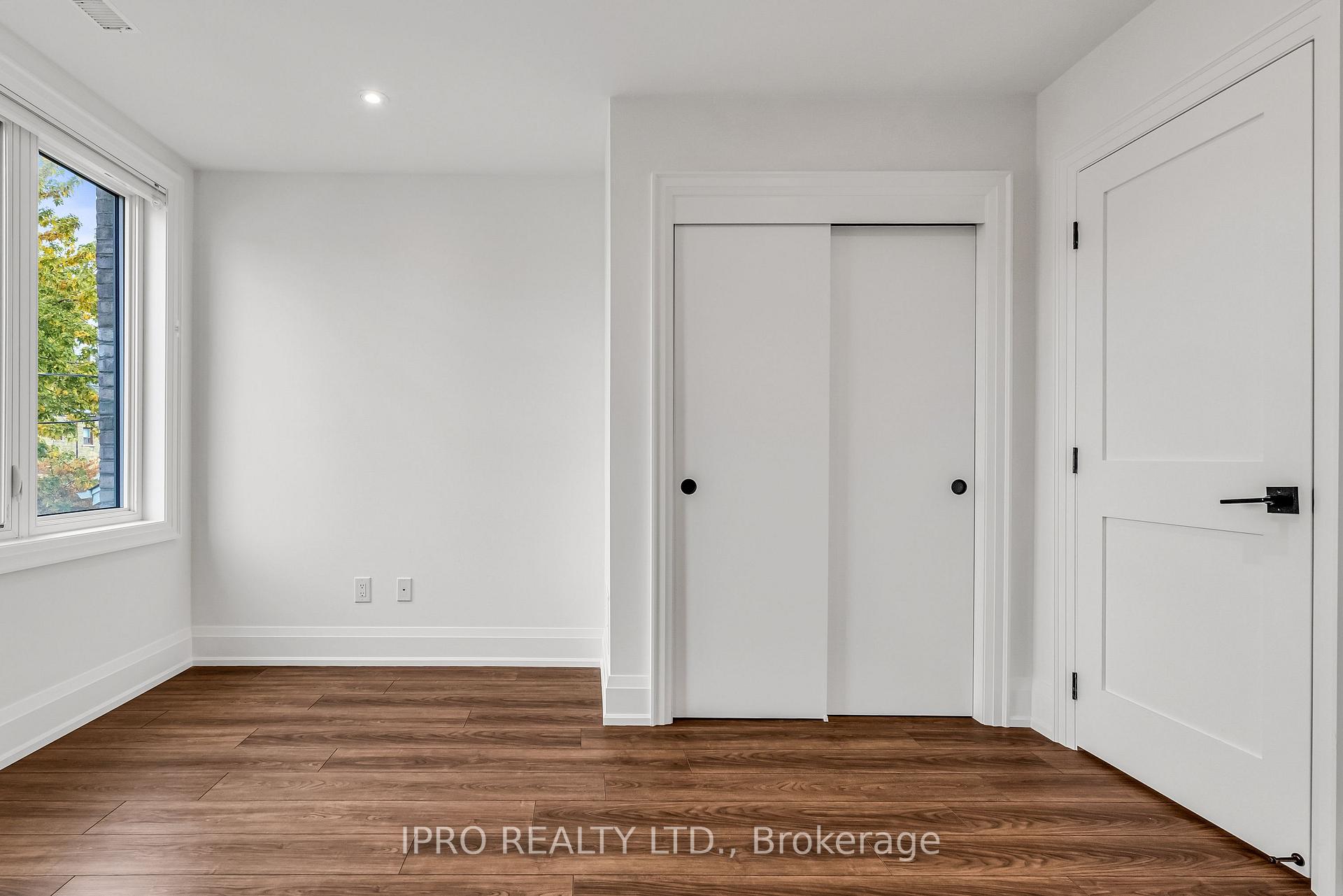 Photo 18 of 323 Mortimer Avenue, Toronto, Danforth Village-East York — HOMEH